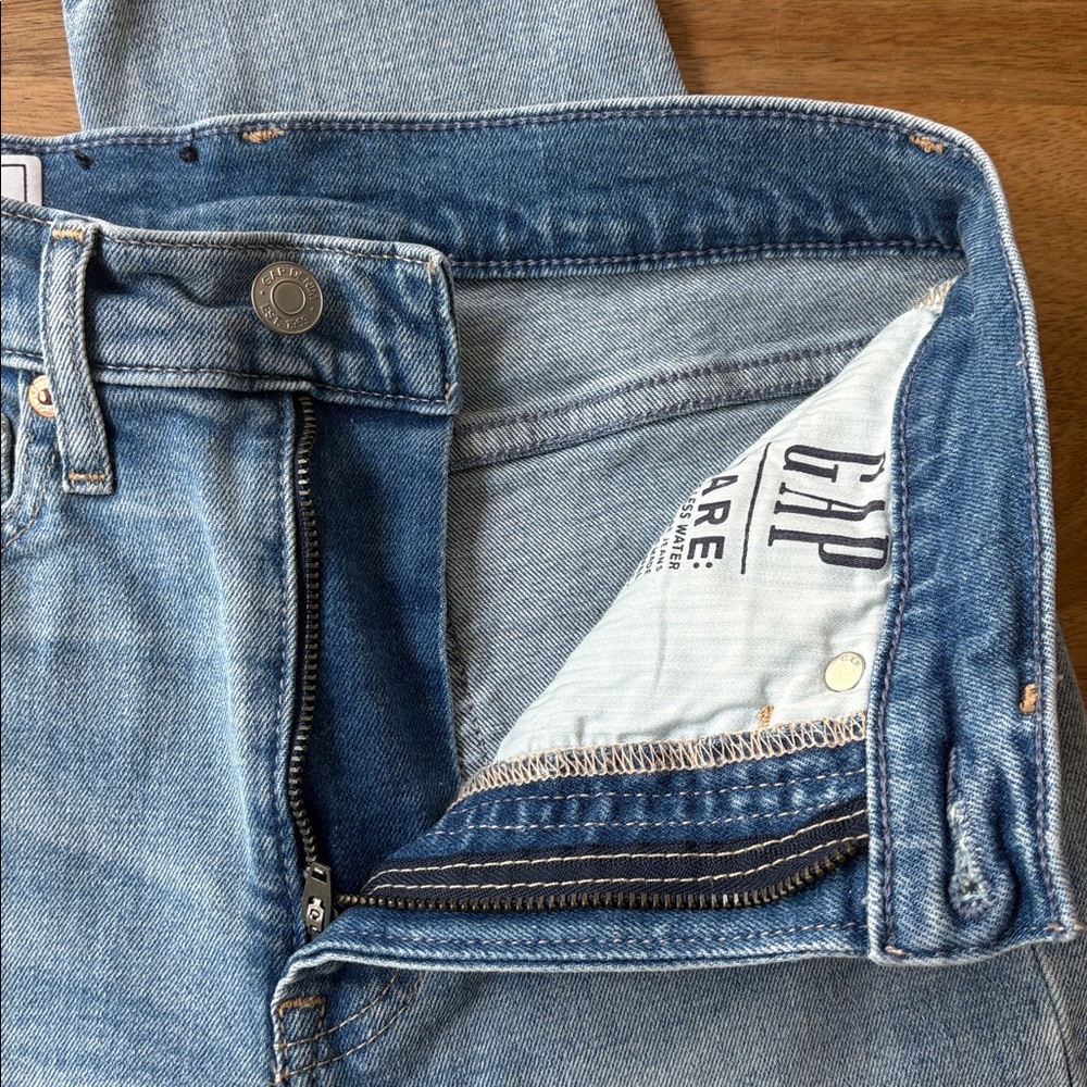 GAP Vintage Slim High Rise Jeans - Light Blue - Picture 3 of 8